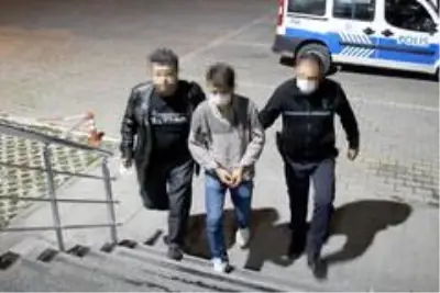 Kula'da çalınan otomobil 45 dakika sonra bulundu Kula'da çalınan otomobil 45 dakika sonra bulundu
