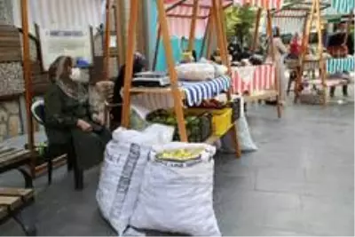 Malatya'nın ilk 'hanımeli pazarı' açıldı Malatya'nın ilk 'hanımeli pazarı' açıldı
