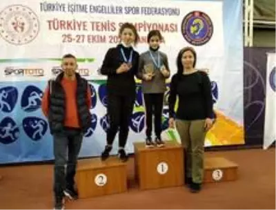 Mutlu Yüzler Projesi derecelerle döndü Mutlu Yüzler Projesi derecelerle döndü