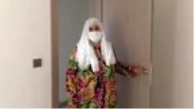 Son dakika! O depremzede kadın: Cumhurbaşkanımı dört gözle bekliyorum Son dakika! O depremzede kadın: Cumhurbaşkanımı dört gözle bekliyorum