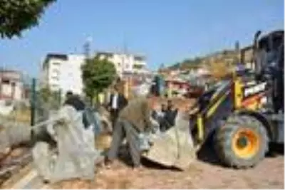 Ordu Büyükşehir Belediyesi'nden Şemdinli Belediyesi'ne malzeme desteği Ordu Büyükşehir Belediyesi'nden Şemdinli Belediyesi'ne malzeme desteği