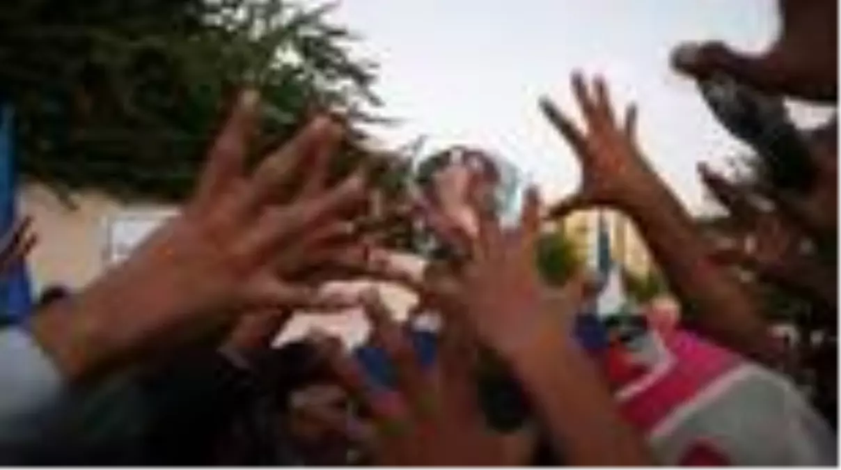 Pakistan'da Fransa karşıtı protesto