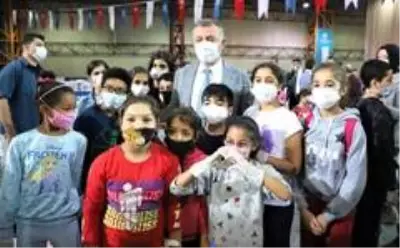 'Pandemide spor ile güçlü kal' temalı spor festivali başladı 'Pandemide spor ile güçlü kal' temalı spor festivali başladı
