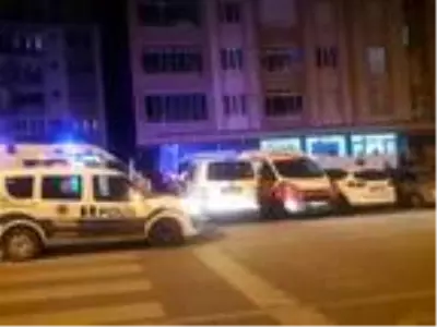 Polis memuru, komşusunu 5 kurşunla öldürdü Polis memuru, komşusunu 5 kurşunla öldürdü