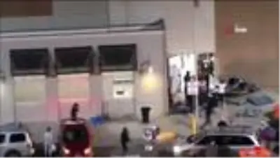 Son Dakika | Polisin öldürdüğü Wallace'ın ardından başlayan protestolar ikinci gününde Son Dakika | Polisin öldürdüğü Wallace'ın ardından başlayan protestolar ikinci gününde