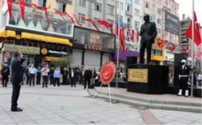 Sultanbeyli'de 29 Ekim Cumhuriyet Bayramı Kutlamaları Sultanbeyli'de 29 Ekim Cumhuriyet Bayramı Kutlamaları