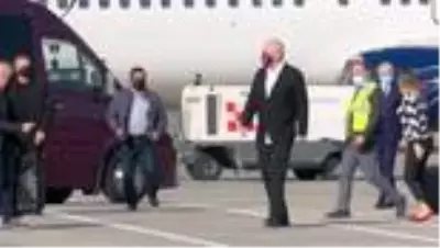 Son dakika... Suriye'daki kamplarda kalan Arnavut kadın ve çocuklar ülkelerine döndü Son dakika... Suriye'daki kamplarda kalan Arnavut kadın ve çocuklar ülkelerine döndü
