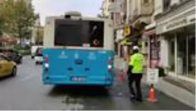 Son dakika haberleri | Taksim'de karantina ihlali yapan otobüs şoförü sağlık ekiplerine teslim edildi Son dakika haberleri | Taksim'de karantina ihlali yapan otobüs şoförü sağlık ekiplerine teslim edildi