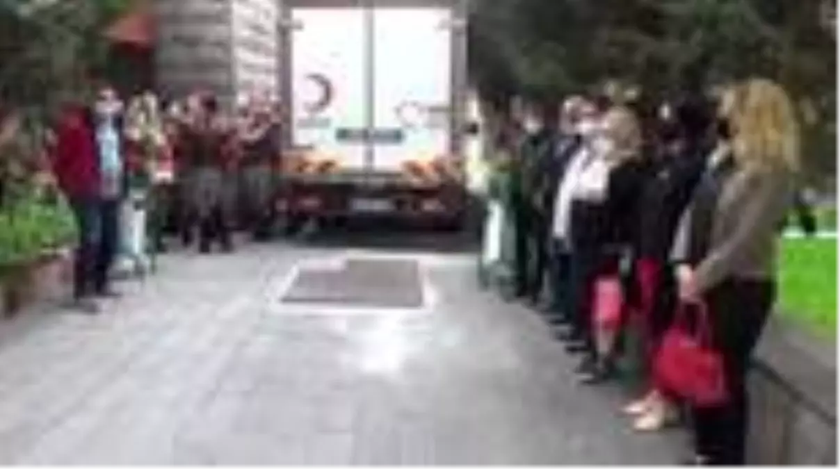 Tarihi Lise'den 'Kan Ver Afyon' kampanyasına destek