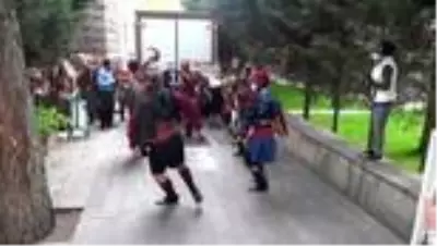Tarihi Lise'den 'Kan Ver Afyon' kampanyasına destek Tarihi Lise'den 'Kan Ver Afyon' kampanyasına destek
