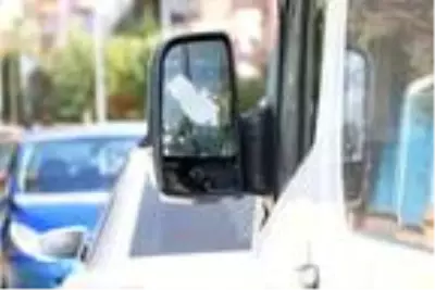 Trafikte yol verme kavgasında bacağından bıçaklandı Trafikte yol verme kavgasında bacağından bıçaklandı