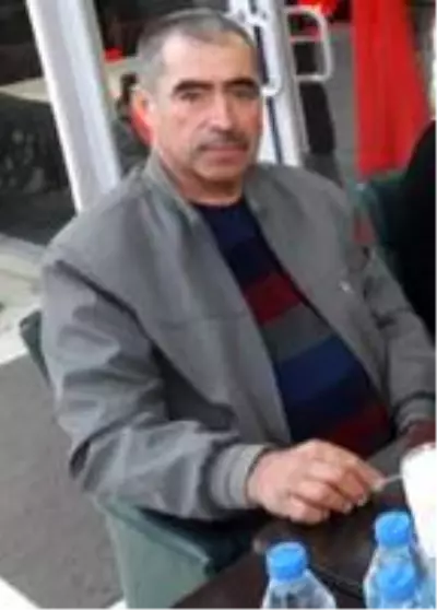 Son dakika gündem: Traktörle römork arasında sıkışan çiftçi öldü Son dakika gündem: Traktörle römork arasında sıkışan çiftçi öldü