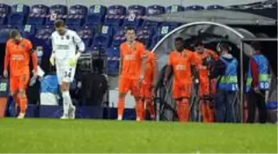 UEFA Şampiyonlar Ligi: Medipol Başakşehir: 0 - Paris Saint-Germain: 0 (Maç devam ediyor) UEFA Şampiyonlar Ligi: Medipol Başakşehir: 0 - Paris Saint-Germain: 0 (Maç devam ediyor)
