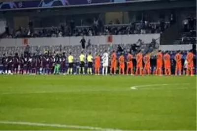 UEFA Şampiyonlar Ligi: Medipol Başakşehir: 0 - Paris Saint-Germain: 0 (Maç devam ediyor) UEFA Şampiyonlar Ligi: Medipol Başakşehir: 0 - Paris Saint-Germain: 0 (Maç devam ediyor)