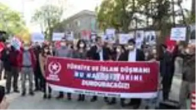 Son dakika gündem: Vatan Partililer, Macron ve Charlie Hebdo dergisini Fransa'nın Ankara Büyükelçiliği önünde protesto etti Son dakika gündem: Vatan Partililer, Macron ve Charlie Hebdo dergisini Fransa'nın Ankara Büyükelçiliği önünde protesto etti