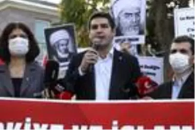 Son Dakika | Vatan Partisi'nden Fransa Büyükelçiliği önünde protesto Son Dakika | Vatan Partisi'nden Fransa Büyükelçiliği önünde protesto