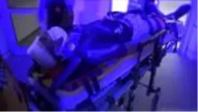 Yoldan çıkıp takla atan aracın sürücüsü yaralandı Yoldan çıkıp takla atan aracın sürücüsü yaralandı