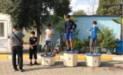Yunusemreli atletler Cumhuriyet Kupasında madalyaları topladı Yunusemreli atletler Cumhuriyet Kupasında madalyaları topladı
