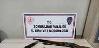 Zonguldak: Son dakika haberleri... Zonguldak'ta uyuşturucu ticareti operasyonu: 2 gözaltı Zonguldak: Son dakika haberleri... Zonguldak'ta uyuşturucu ticareti operasyonu: 2 gözaltı