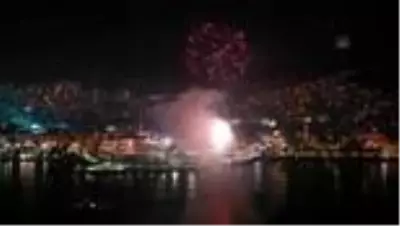 29 Ekim Cumhuriyet Bayramı kutlamaları - Havai fişek ve lazer gösterisi 29 Ekim Cumhuriyet Bayramı kutlamaları - Havai fişek ve lazer gösterisi