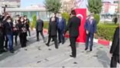 29 Ekim Cumhuriyet Bayramı kutlanıyor 29 Ekim Cumhuriyet Bayramı kutlanıyor