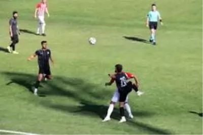 3. Lig: Karaman Belediyespor: 5 Ceyhanspor: 1 3. Lig: Karaman Belediyespor: 5 Ceyhanspor: 1