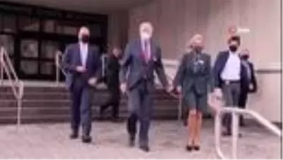 ABD'de Demokratların başkan adayı Biden oyunu kullandı ABD'de Demokratların başkan adayı Biden oyunu kullandı