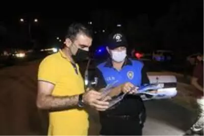 Son dakika... Adana'da hava destekli 2 bin 20 polisle huzur uygulaması Son dakika... Adana'da hava destekli 2 bin 20 polisle huzur uygulaması