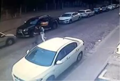 Alacak verecek kavgasında silahlar konuştu Alacak verecek kavgasında silahlar konuştu