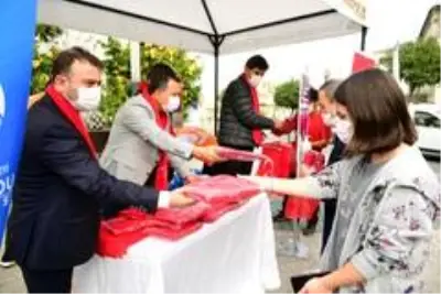 Altınordu Belediyesi, Cumhuriyet Bayramı'nda vatandaşları unutmadı Altınordu Belediyesi, Cumhuriyet Bayramı'nda vatandaşları unutmadı