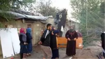 Son dakika haberi... Antalya'da korkutan palmiye yangını Son dakika haberi... Antalya'da korkutan palmiye yangını