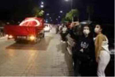 Son dakika haberleri: Antalya'da mobil fener alayı ile 29 Ekim kutlaması Son dakika haberleri: Antalya'da mobil fener alayı ile 29 Ekim kutlaması