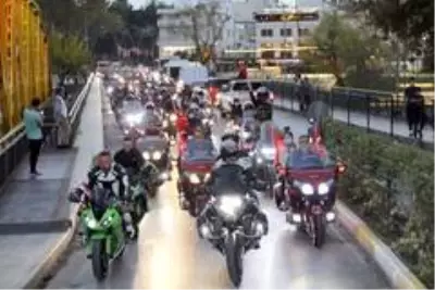 Antalya'da motosikletli kortejle Cumhuriyet kutlaması Antalya'da motosikletli kortejle Cumhuriyet kutlaması