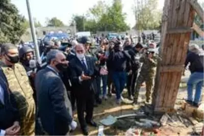 - Azerbaycan Cumhurbaşkanı Yardımcısı Hacıyev, Ermenistan'ın saldırdığı Berde'de- Azerbaycan Cumhurbaşkanı Yardımcısı Hikmet Hacıyev: - 'Ermeniler,... - Azerbaycan Cumhurbaşkanı Yardımcısı Hacıyev, Ermenistan'ın saldırdığı Berde'de- Azerbaycan Cumhurbaşkanı Yardımcısı Hikmet Hacıyev: - 'Ermeniler,...