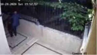 Son dakika haberi: BAHÇELİEVLER'DE AYNI AİLE FERTLERİNE İKİ AYRI SİLAHLI SALDIRI KAMERADA Son dakika haberi: BAHÇELİEVLER'DE AYNI AİLE FERTLERİNE İKİ AYRI SİLAHLI SALDIRI KAMERADA