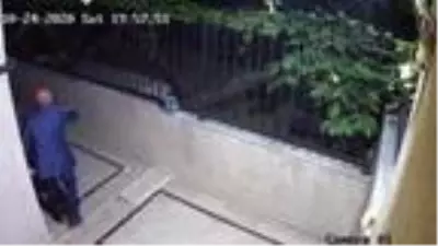 Son dakika haberi: BAHÇELİEVLER'DE AYNI AİLE FERTLERİNE İKİ AYRI SİLAHLI SALDIRI KAMERADA Son dakika haberi: BAHÇELİEVLER'DE AYNI AİLE FERTLERİNE İKİ AYRI SİLAHLI SALDIRI KAMERADA
