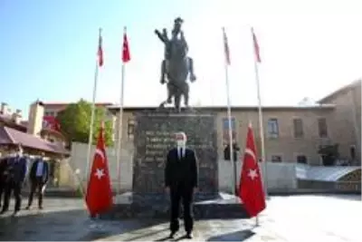 Bayburt'ta Cumhuriyet Bayramı törenle kutlandı Bayburt'ta Cumhuriyet Bayramı törenle kutlandı