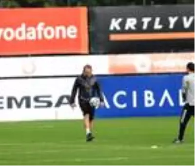 Ahmet Nur Çebi'nin doğum günü kutandı Ahmet Nur Çebi'nin doğum günü kutandı