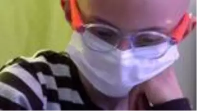 Böbrek üstü bezi kanserini yenen 7 yaşındaki Mert Ali yeniden yürümeye başladı Böbrek üstü bezi kanserini yenen 7 yaşındaki Mert Ali yeniden yürümeye başladı