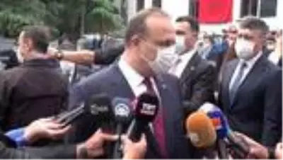 Bursa Valisi Yakup Canbolat: 'Bilim kurulu sokağa çıkmaya yasağı veya kısıtlama kararı alırsa bizde bunlara uyarız' Bursa Valisi Yakup Canbolat: 'Bilim kurulu sokağa çıkmaya yasağı veya kısıtlama kararı alırsa bizde bunlara uyarız'