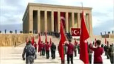 Son dakika haberi: Cumhurbaşkanı Erdoğan, Cumhuriyet'in ilanının 97. yıl dönümü kutlamaları kapsamında Anıtkabir'i ziyaret etti (2) Son dakika haberi: Cumhurbaşkanı Erdoğan, Cumhuriyet'in ilanının 97. yıl dönümü kutlamaları kapsamında Anıtkabir'i ziyaret etti (2)