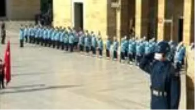Son dakika politika: Cumhuriyet Bayramı törenleri Anıtkabir'de başladı Son dakika politika: Cumhuriyet Bayramı törenleri Anıtkabir'de başladı