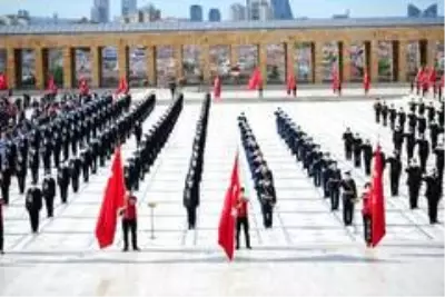 Son dakika... Cumhuriyet Bayramı törenleri Anıtkabir'de başladı Son dakika... Cumhuriyet Bayramı törenleri Anıtkabir'de başladı