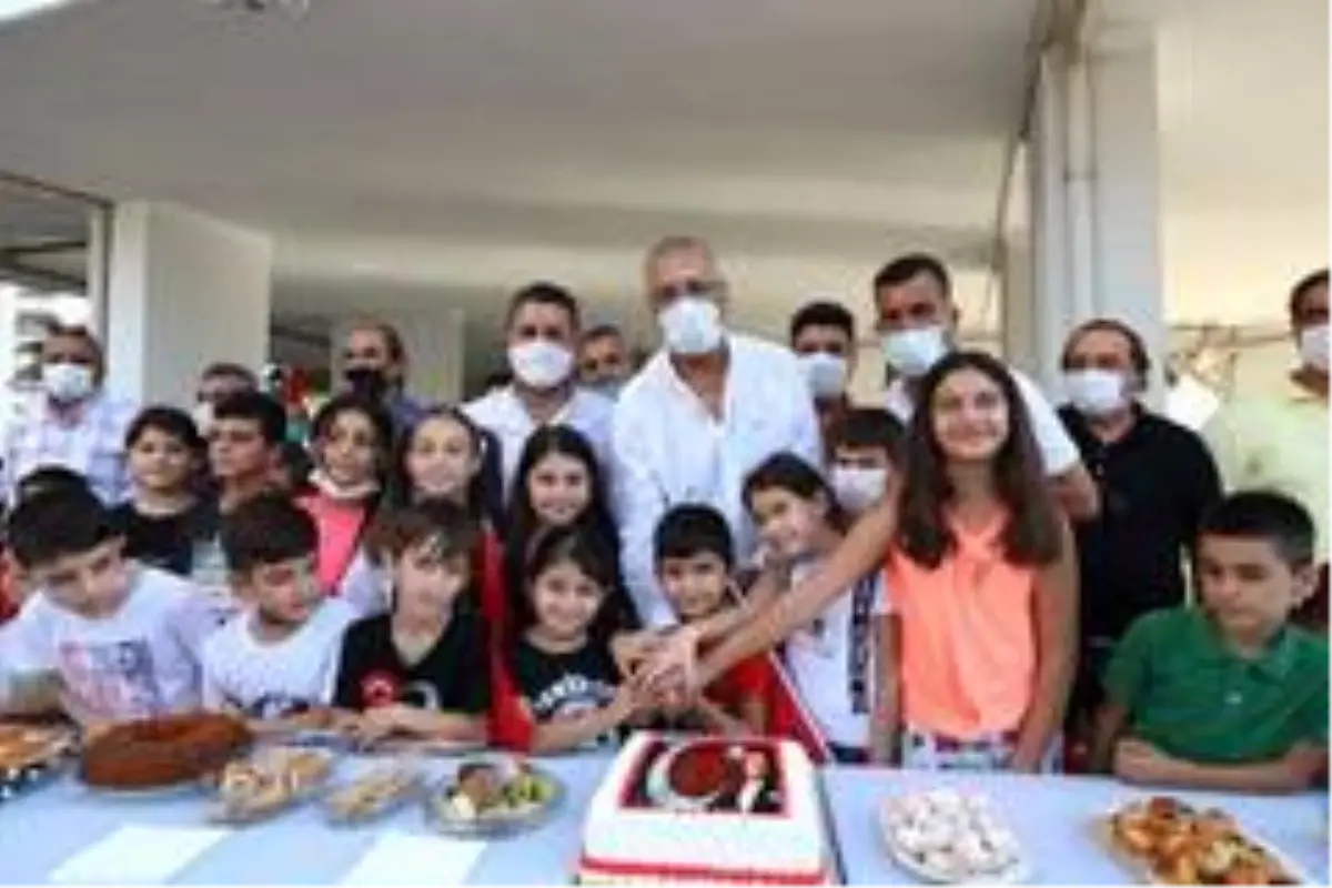 Cumhuriyet Bayramında Atatürk büstünün açılışı yapıldı