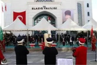 Cumhuriyetin 97. yılı Elazığ'da coşkuyla kutlandı Cumhuriyetin 97. yılı Elazığ'da coşkuyla kutlandı