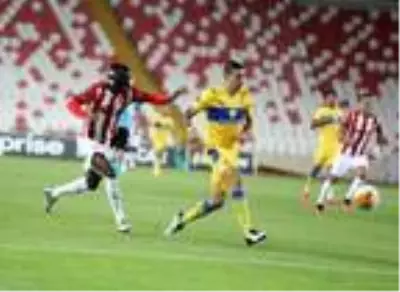 Demir Grup Sivasspor - Maccabi Tel Aviv: 1-2 Demir Grup Sivasspor - Maccabi Tel Aviv: 1-2