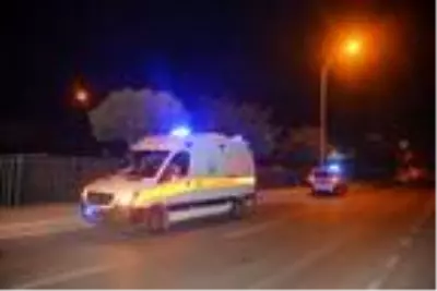 Dengesini kaybedip, kanala düşen kişi kurtarıldı Dengesini kaybedip, kanala düşen kişi kurtarıldı