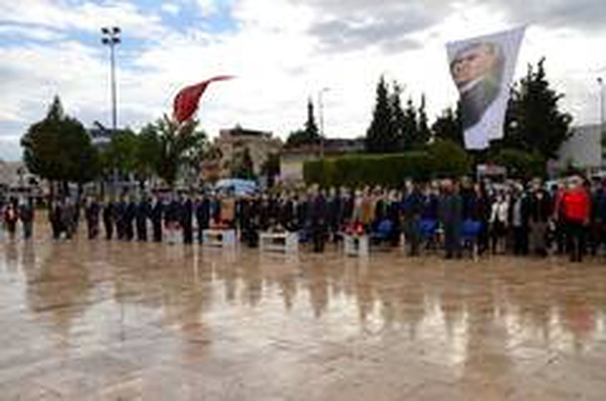 Didim'de 29 Ekim Cumhuriyet bayramı törenle kutlandı