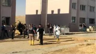 Bu acıya yürek dayanmaz! Evde çıkan yangında kardeşler mahsur kaldı, 8 aylık bebek kurtarılamadı Bu acıya yürek dayanmaz! Evde çıkan yangında kardeşler mahsur kaldı, 8 aylık bebek kurtarılamadı