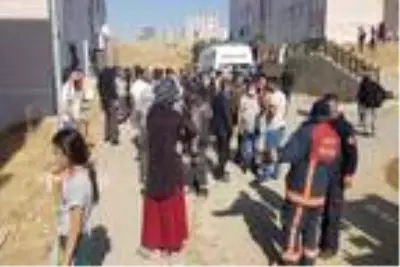 Son dakika haber: Elazığ'daki yangında 8 aylık Hiranur öldü, ağabeyi ağır yaralandı Son dakika haber: Elazığ'daki yangında 8 aylık Hiranur öldü, ağabeyi ağır yaralandı